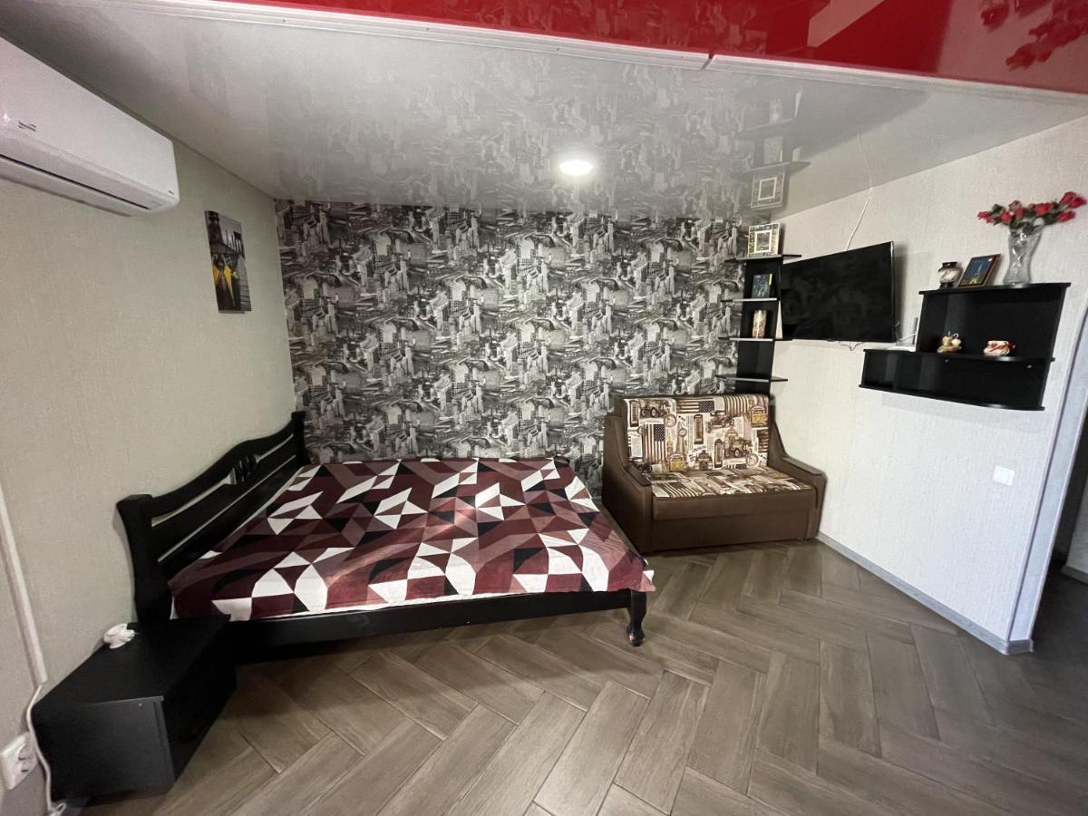Studio Apartment On Vatutina Виниця Екстериор снимка