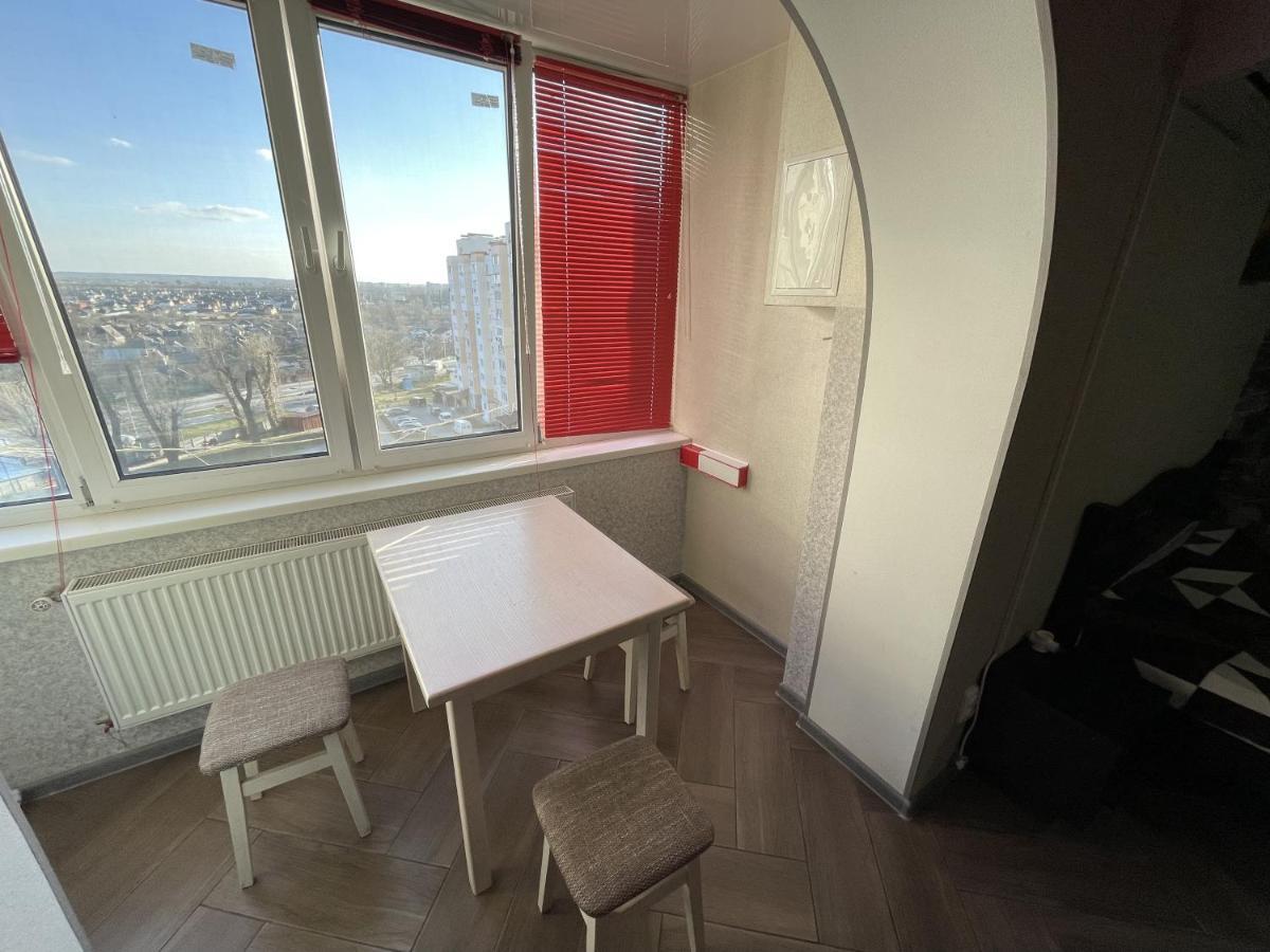 Studio Apartment On Vatutina Виниця Екстериор снимка